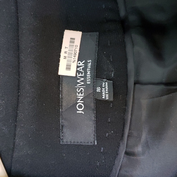 Jones Wear black one button blazer,  women's 16 - Picture 2 of 5